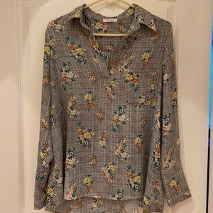 Checkered floral top size S